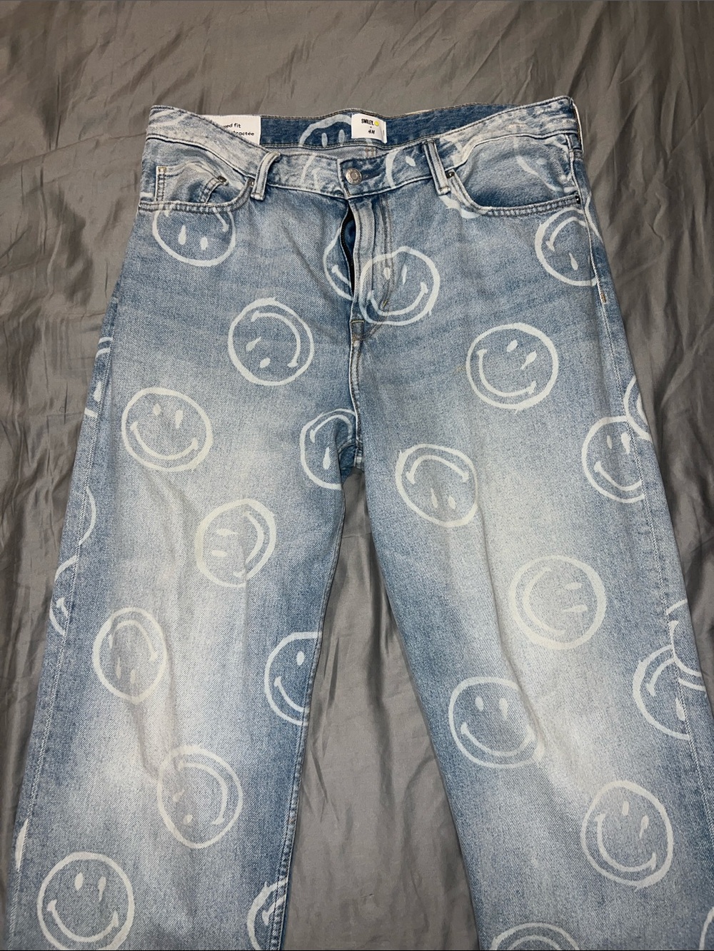 H&M Light Blue Smiley Print Men’s Jeans
